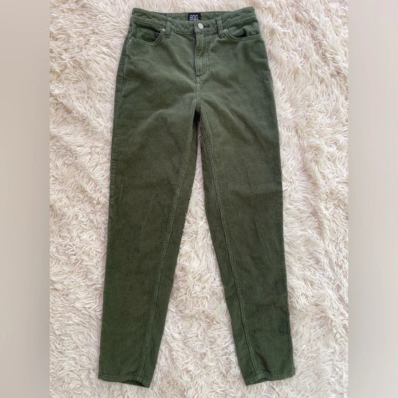 BDG khaki Green Corduroy High Rise Mom Straight Leg Pants Cotton  Size 26 - Picture 1 of 9